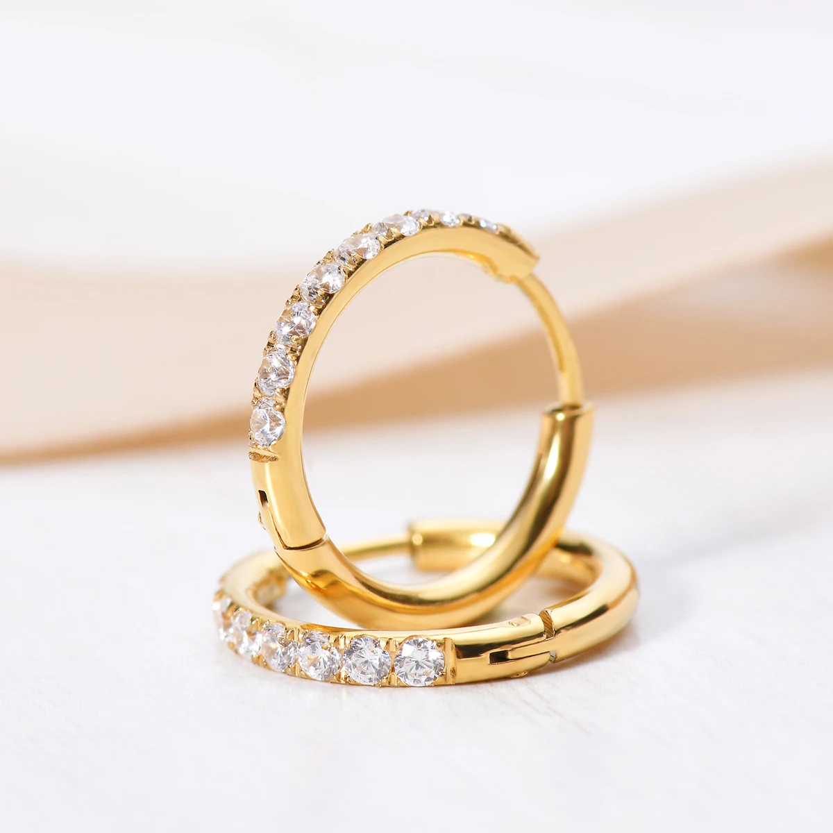 2 Stücke Edelstahl Cz Creolen  – Conch Earring Hoop Bewertung und Preis